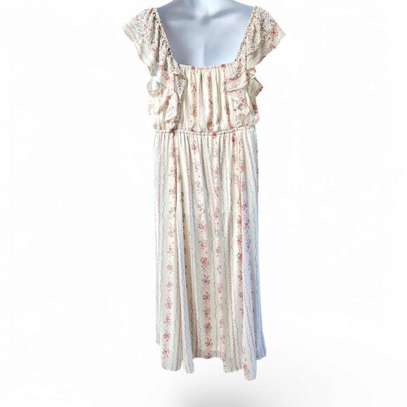 TORRID Plus Size Maxi Ruffle Floral Chiffon Dress - Picture 11 of 16